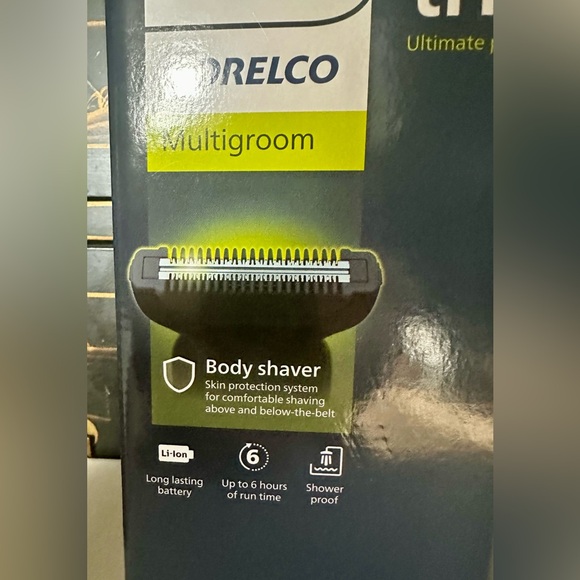 Philips Norelco Multigroom Titanium blades All-in-one 18 in 1 Trimmer New Sealed - Picture 4 of 10